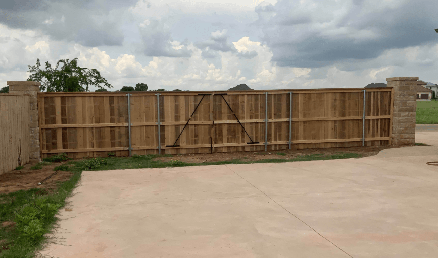 4 Feathers Fencing and Contracting